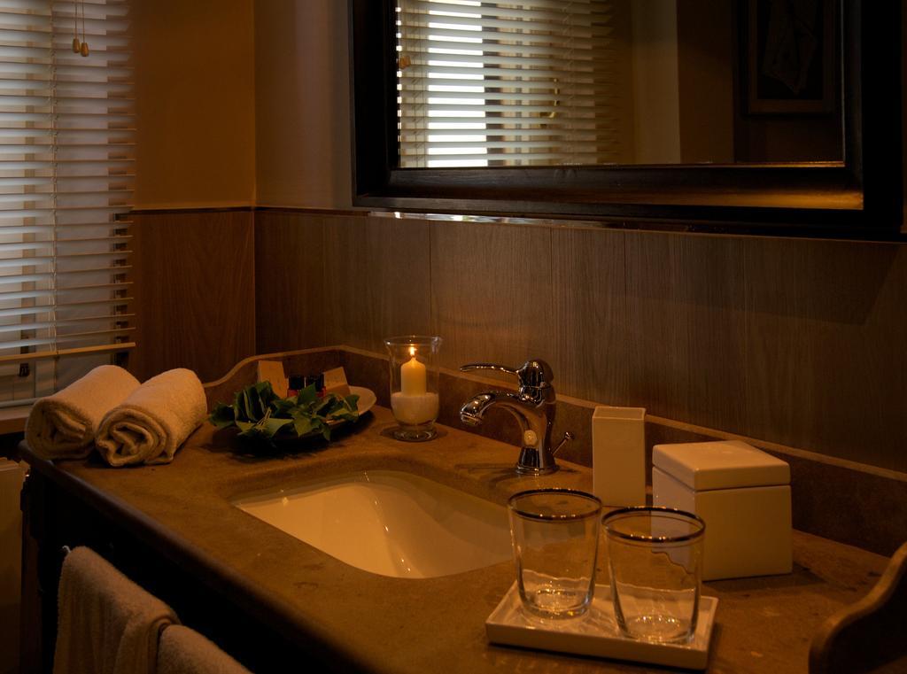 Albergo La Fontanella ซานกัสชาโน ดี บาญญี ภายนอก รูปภาพ